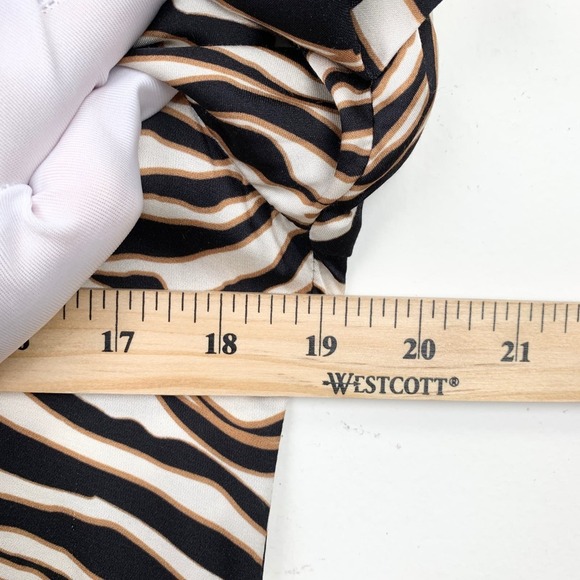 NWT Chloe Kristyn Zebra print Tie Blouse with Belt Size M - Picture 13 of 14